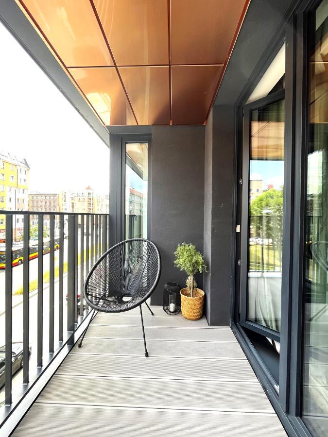 Wyszynskiego Apartment - Self Check-In 20H - Parking &Lift Breslau Exterior foto