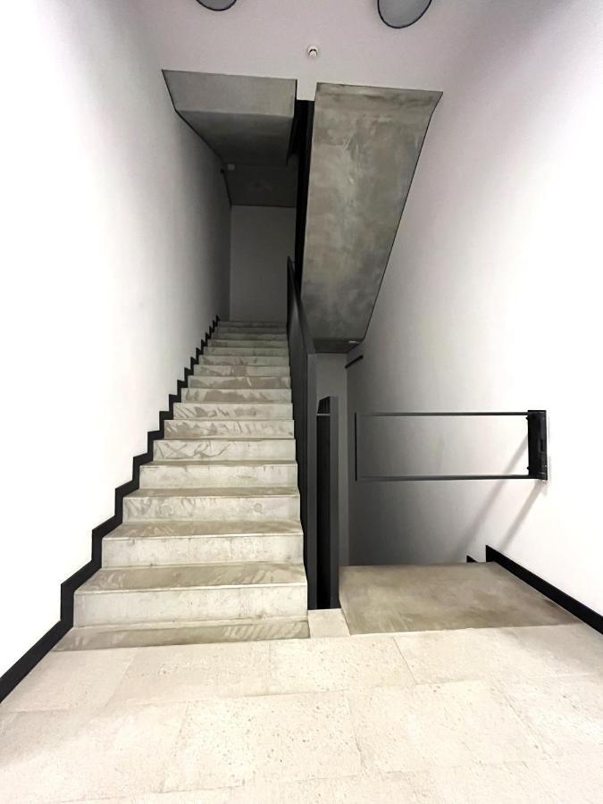 Wyszynskiego Apartment - Self Check-In 20H - Parking &Lift Breslau Exterior foto