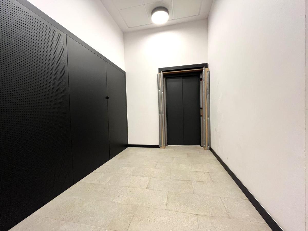 Wyszynskiego Apartment - Self Check-In 20H - Parking &Lift Breslau Exterior foto